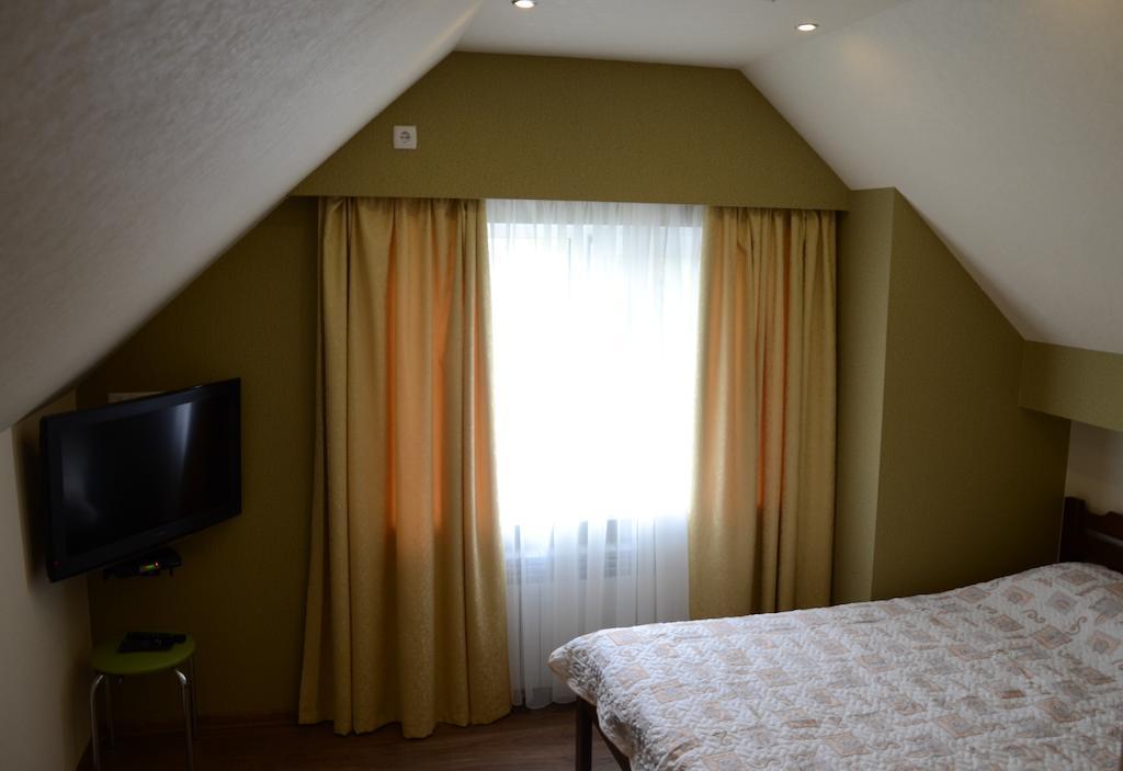 Hotel Yar Charkov Kamer foto