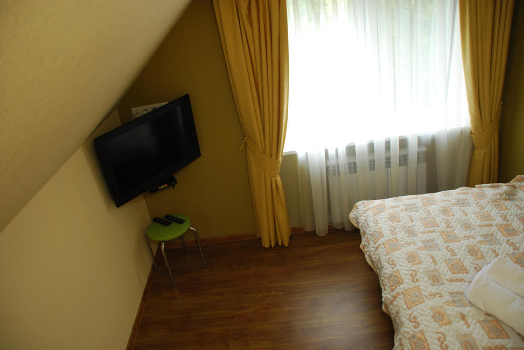 Hotel Yar Charkov Kamer foto