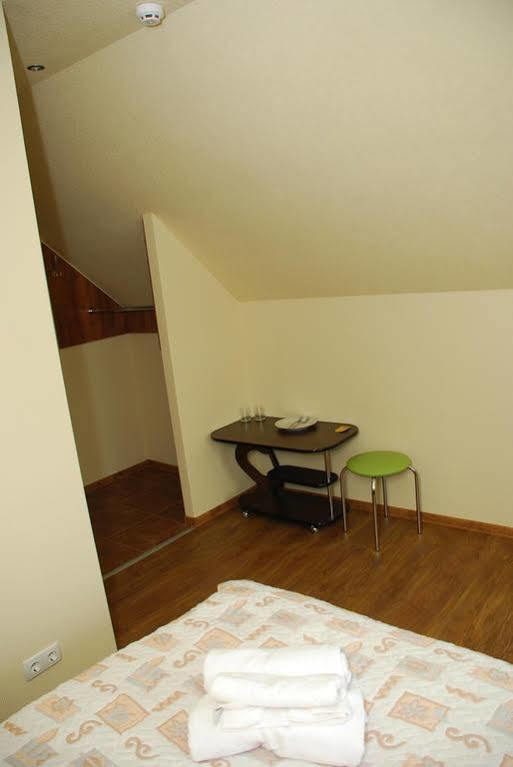Hotel Yar Charkov Buitenkant foto